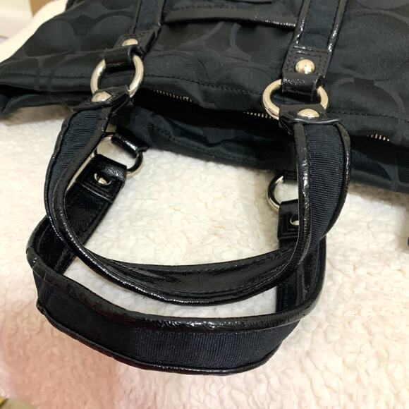 COACH POPPY DAISY Black Signature Sateen Canvas Drawstring SPOTLIGHT Tote F20101 - Picture 9 of 16